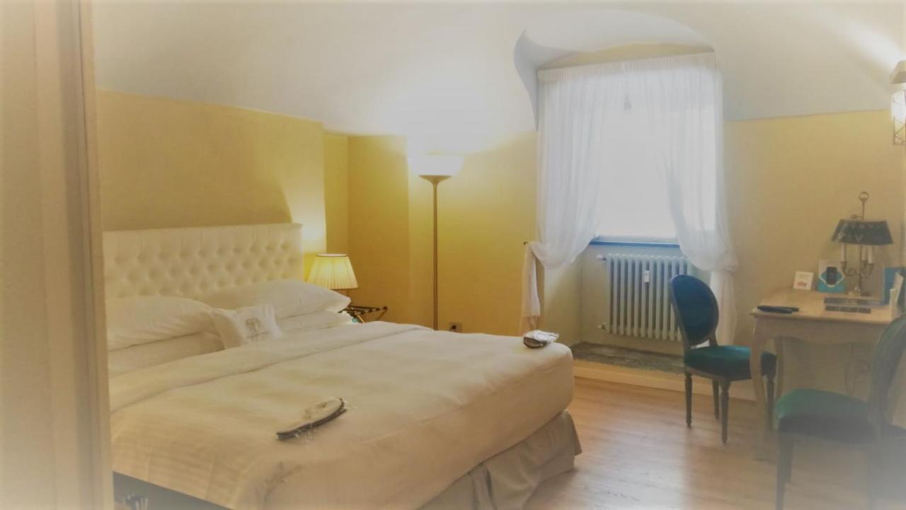 Hotel Royal Palace &