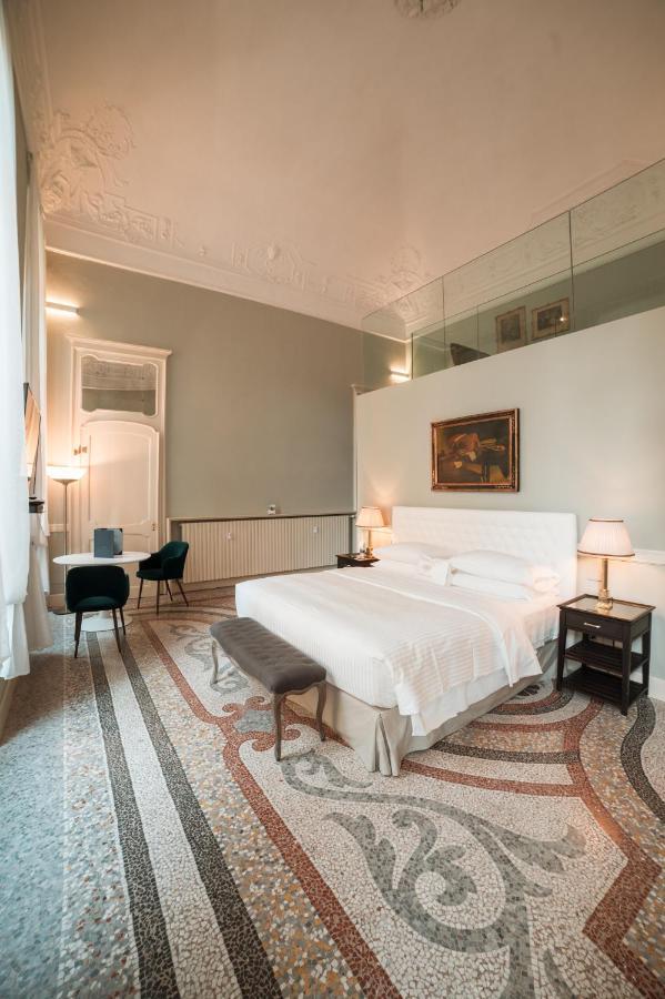 Hotel Royal Palace & 5*